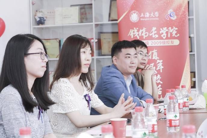 suncitygroup太阳集团2003届、2013届员工毕业二十周年、十周年返校座谈会现场图4